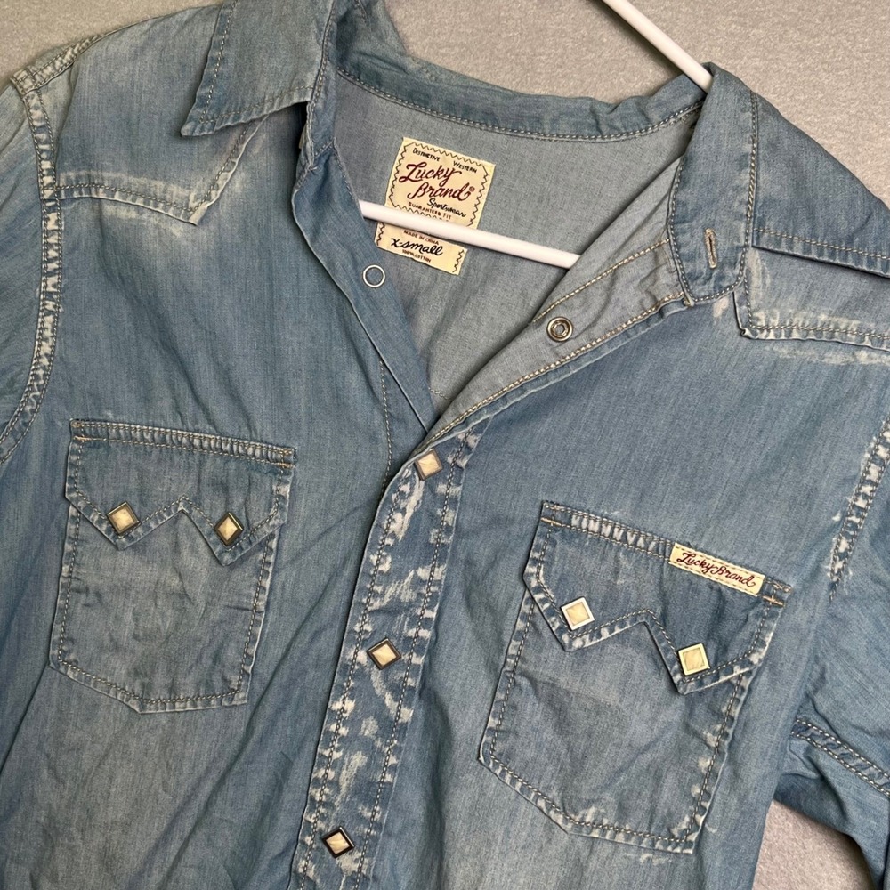 Lucky Brand Dungarees Western Denim Shirt XS Sawtooth‎ Pearl Snap Chambray